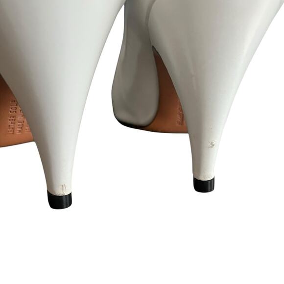 Salvatore Ferragamo Women’s Vintage 90s Round Toe White Leather Pump Heels Sz 5 - Picture 13 of 15